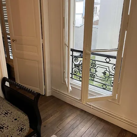 Proche Montparnasse Et Port Royal アパート