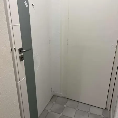 Proche Montparnasse Et Port Royal *